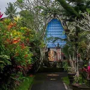 https://puri-astina-villa.ubudhotelsnow.com