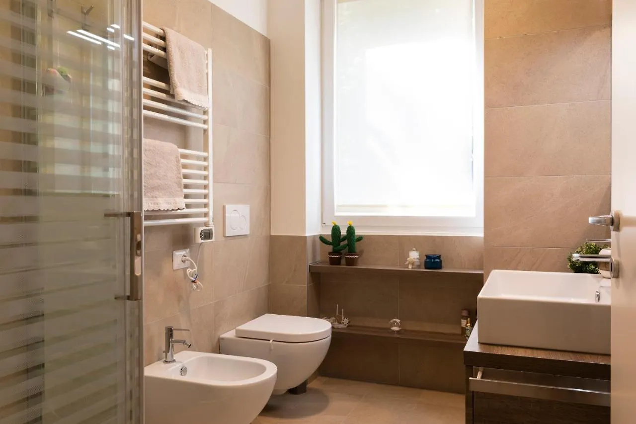 West Milan - Modern And Comfortable Apartment 0*,