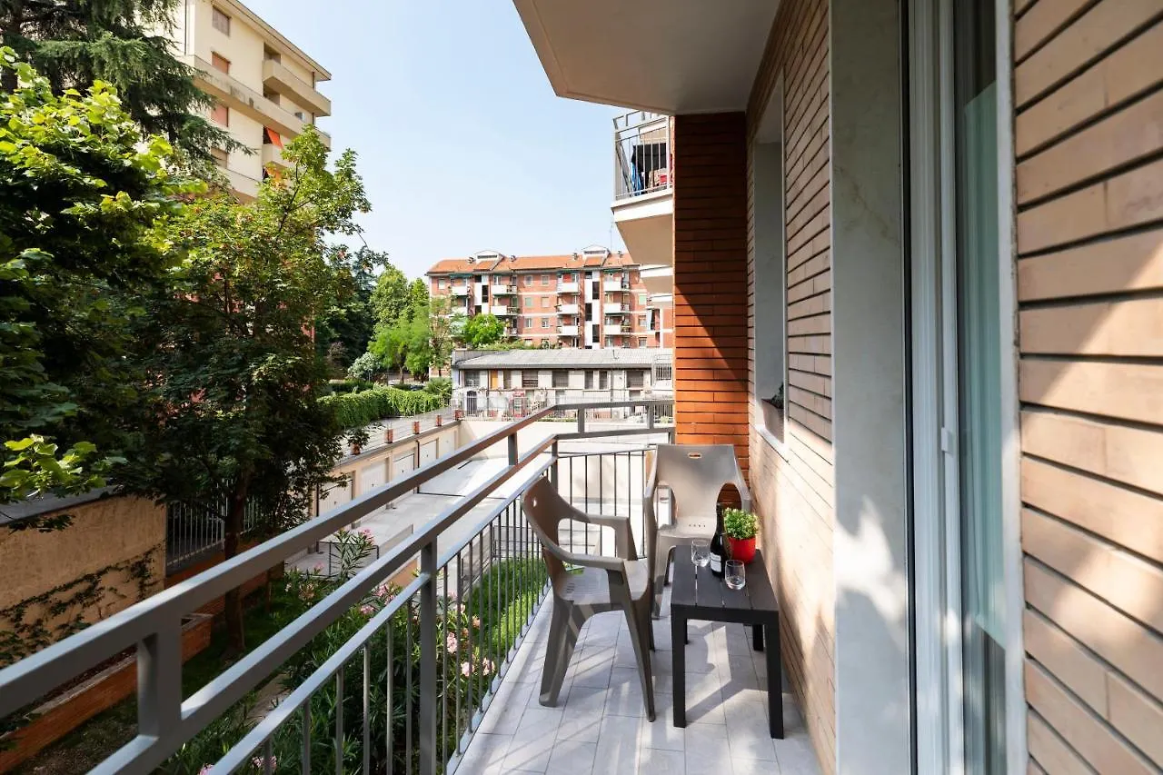 West Milan - Modern And Comfortable Apartment Italien